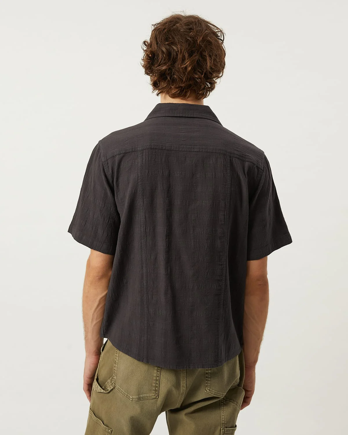 Washed Dobby SS - Black - Image 4